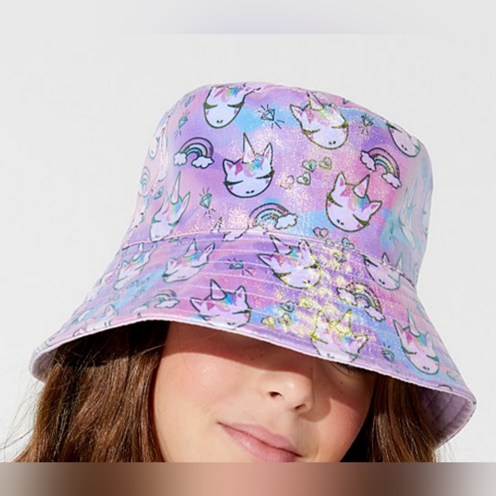 Miss Gwens OMG Bucket Hat Girls Unicorn Lavender Metallic Casual
